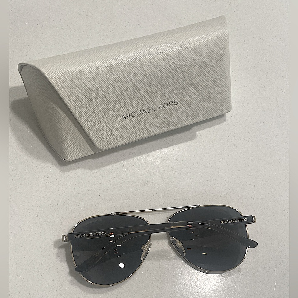 Michael Kors Hvar 5007 Sunglasses - Picture 2 of 3